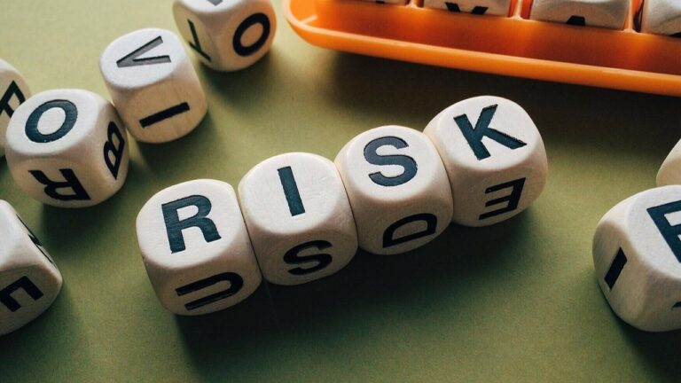 What are the risks of social media